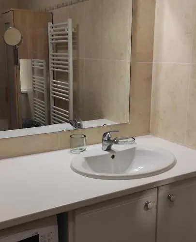 Apartamento Avec Grande Terrasse à 15 Mn De La *
